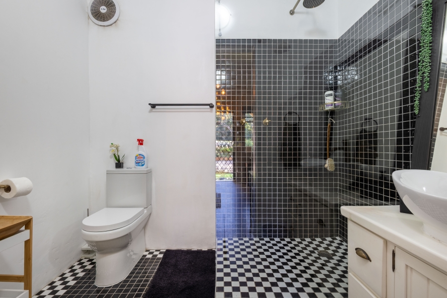 8 Bedroom Property for Sale in Wilderness Central Western Cape
